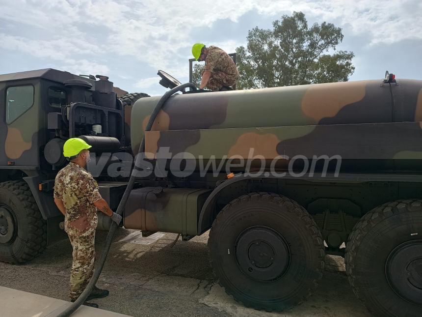 Crisi idrica, l'autobotte degli Alpini nel Vastese: 1ª tappa Furci 