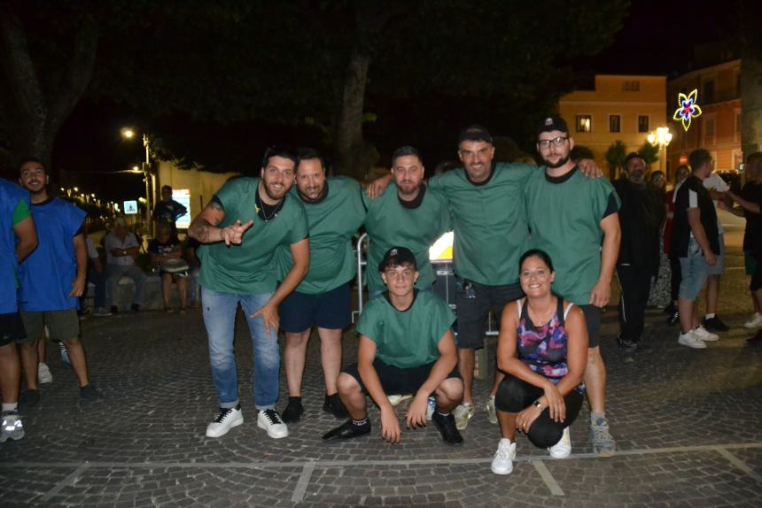 I colori della tradizione: il successo del Palio di San Nicola 