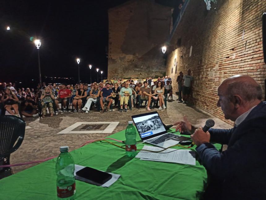 Storia, emozioni e ricordi: il libro dedicato al fotografo Domenico D’Adderio