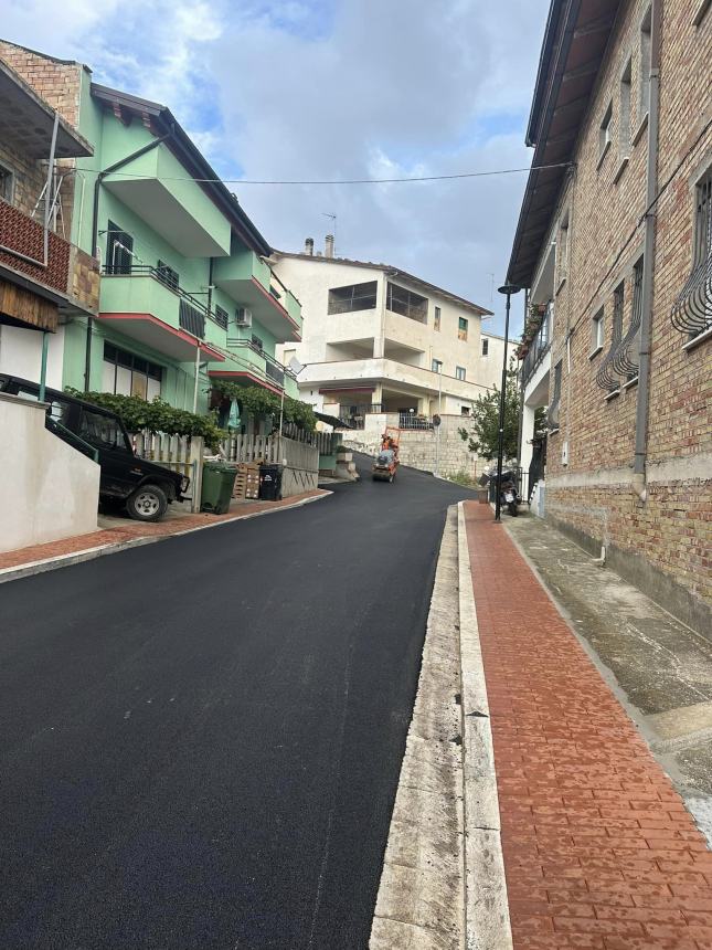 Lentella cambia look: al via i lavori di rifacimento del manto stradale