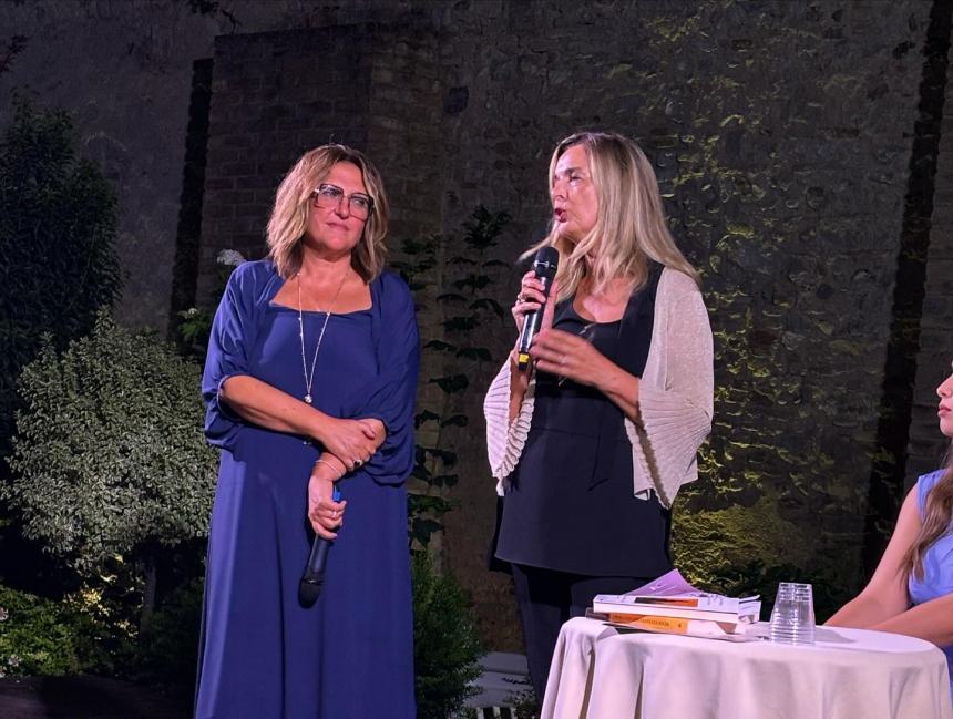 "Voci da ascoltare" il libro scritto dagli studenti del Palizzi presentato al Premio Letterario Emily