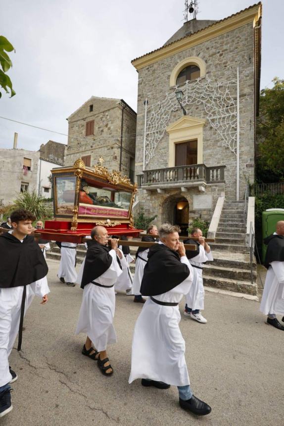 In tanti a Furci per rendere omaggio al Beato Angelo nel giorno della sua ricorrenza