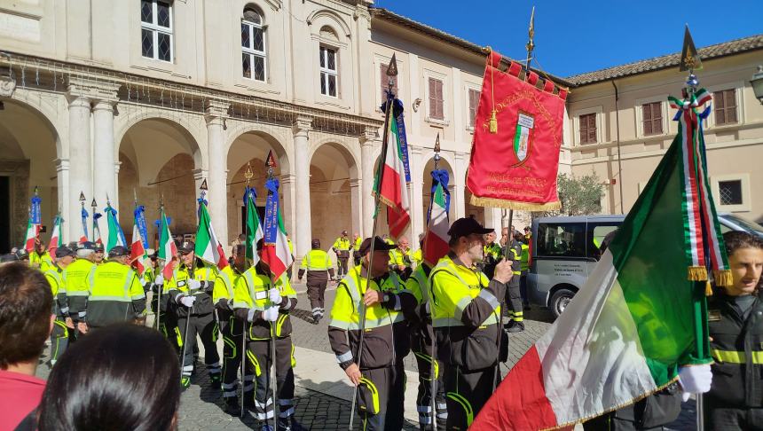 Delegazioni dal Molise al raduno dell'Associazione nazionale Vigili del fuoco 