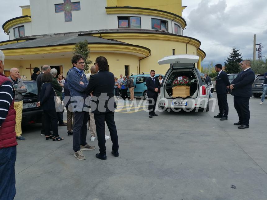 Vasto saluta con profonda commozione il maestro “Sandro” Bronzo: “Buon viaggio papà”