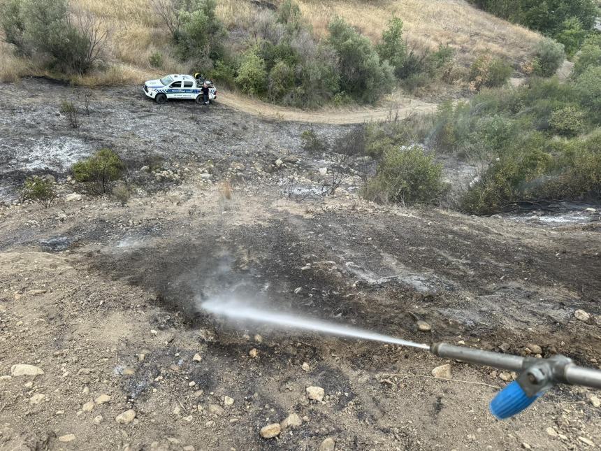 Fiamme tra Fondovalle Treste e Montalfano, roghi domati