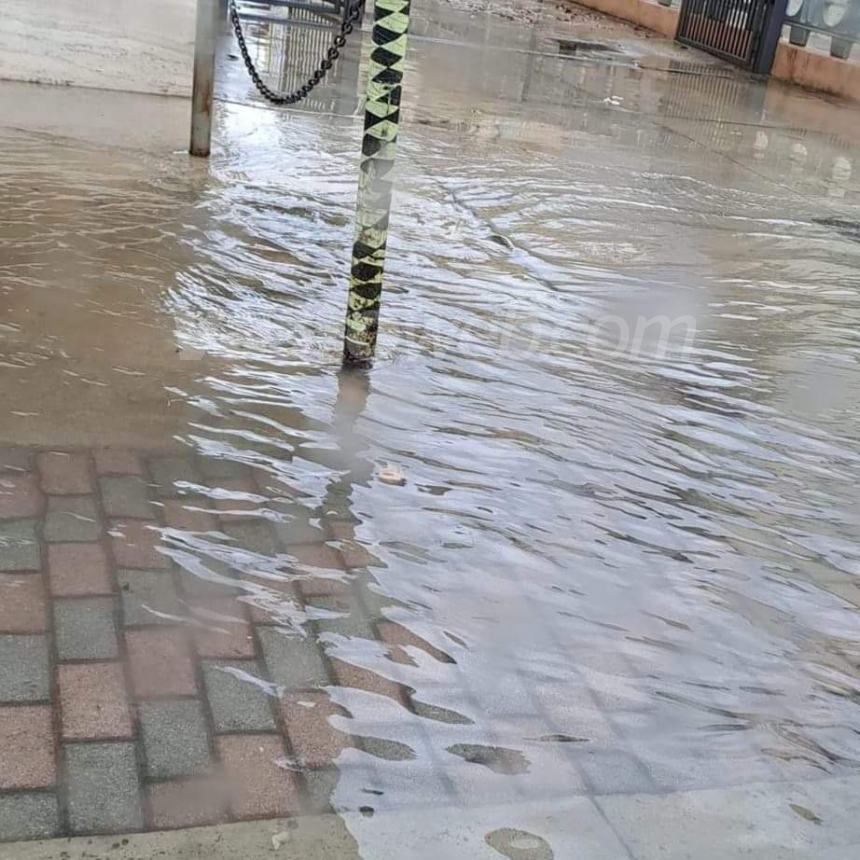 Bomba d’acqua a Pescara, sul posto anche la protezione civile di Casalbordino