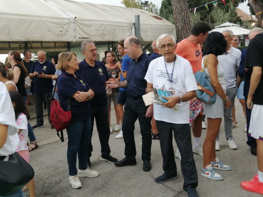 Oltre 300 giovani in marcia per la pace a Vasto: "Per inculcare la sua bellezza e valore"