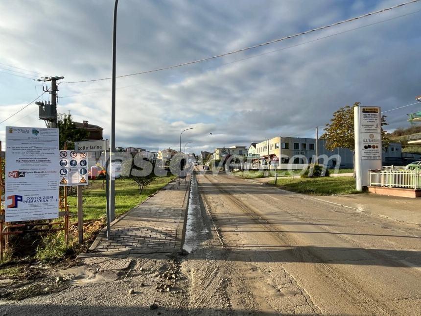 Bomba d'acqua ad Atessa, veicoli bloccati nel fango: ripristinata la viabilità