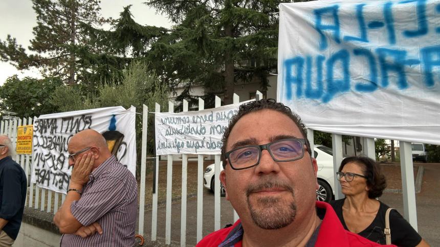 Sit-in sotto sede Sasi a Lanciano