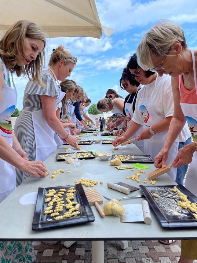 Dal Regno Unito al Molise per un'esperienza unica tra “Yoga & Cookery” tutta al femminile