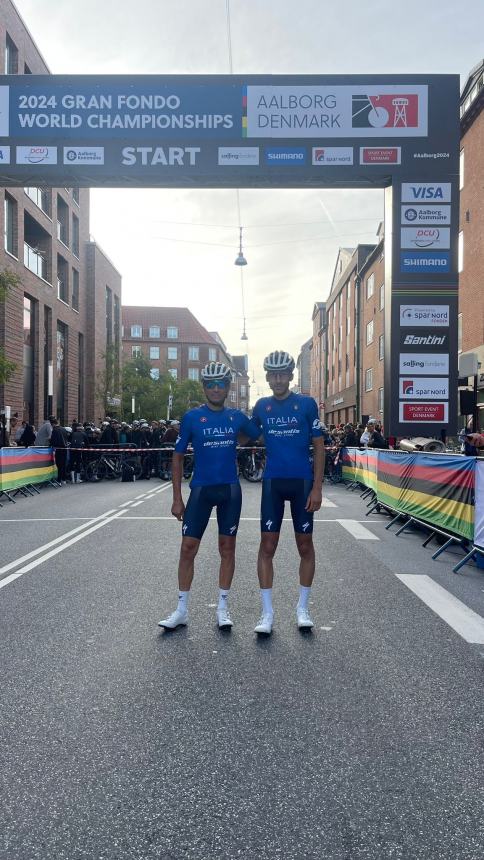 Maurizio e Alessio De Santis brillano in maglia azzurra nella corsa iridata Uci in Danimarca