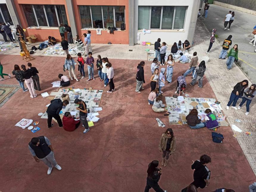 Studenti e docenti del Liceo Artistico omaggiano la Giornata Internazionale della Pace