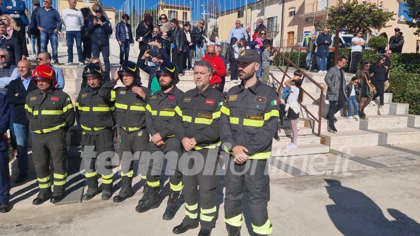 Gli angeli di San Giuliano, «Dio li ha presi in consegna e li abbraccia insieme a chi insegna»