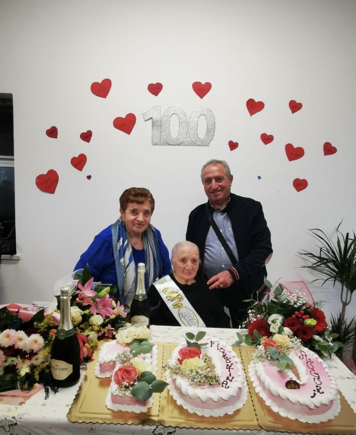 Torrebruna in festa: nonna Fiorentina compie 100 anni