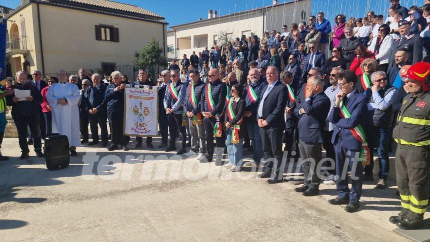 Gli angeli di San Giuliano, «Dio li ha presi in consegna e li abbraccia insieme a chi insegna»