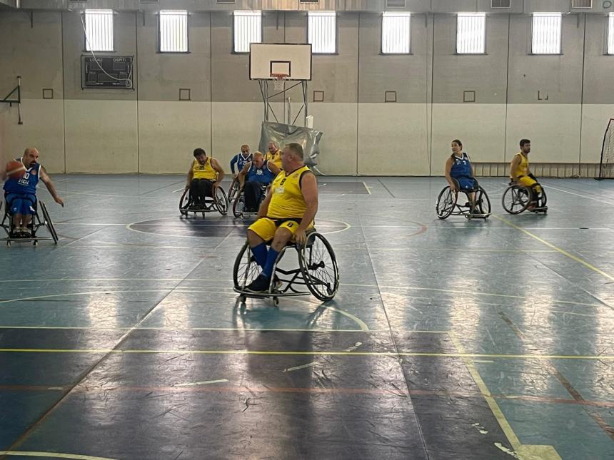 Inclusione: gli atleti del basket in carrozzina ospiti al Mattioli-D’Acquisto di San Salvo 