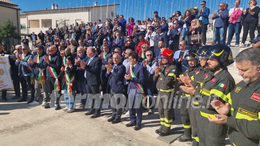 Gli angeli di San Giuliano, «Dio li ha presi in consegna e li abbraccia insieme a chi insegna»