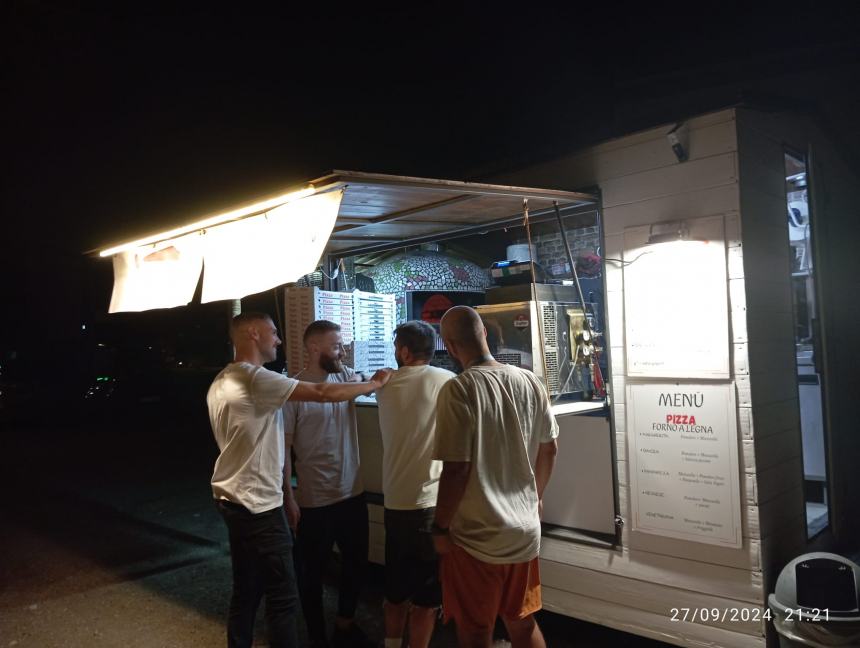 Imprevist Caravan Food: Il nuovo street food a Termoli che unisce qualità e tradizione