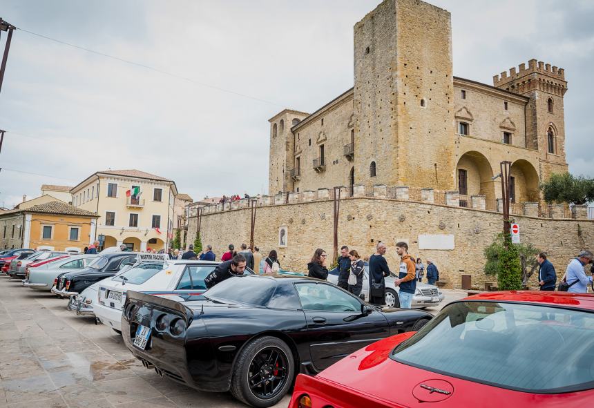 A Crecchio sfilano auto dall'indiscusso fascino