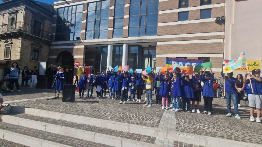 Canti e colori a San Salvo per la 20° “Marcia della pace”