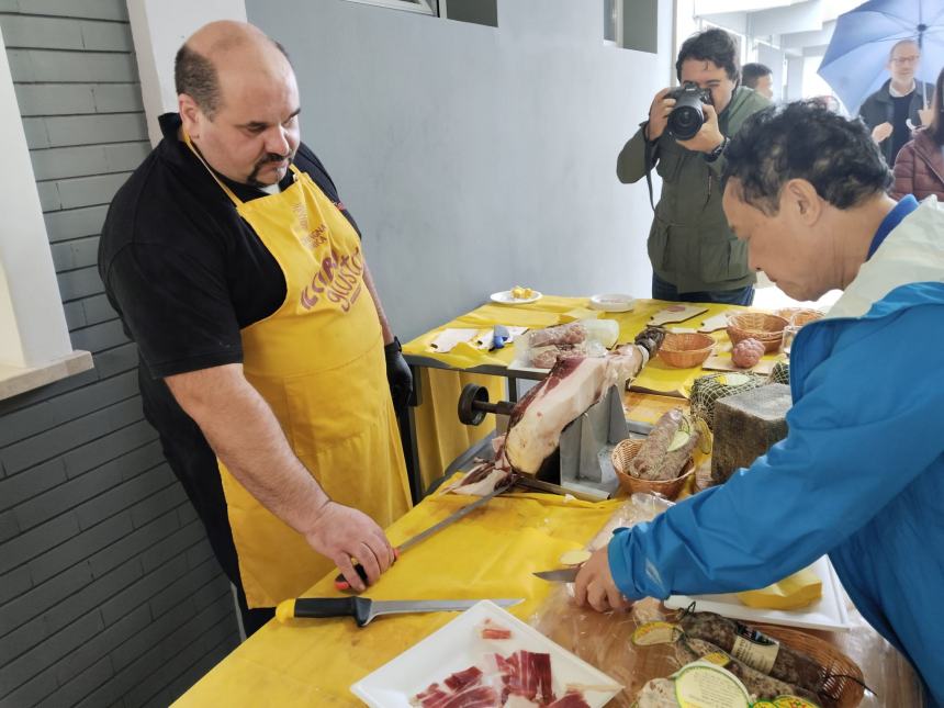 L’arrosticino abruzzese conquista la Fao: Dongyu Qu in visita al Covalpa