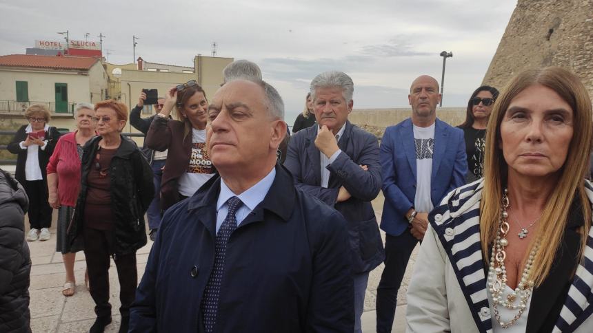 Scoperto e inaugurato il busto dedicato al "padre nobile" del Molise Girolamo La Penna