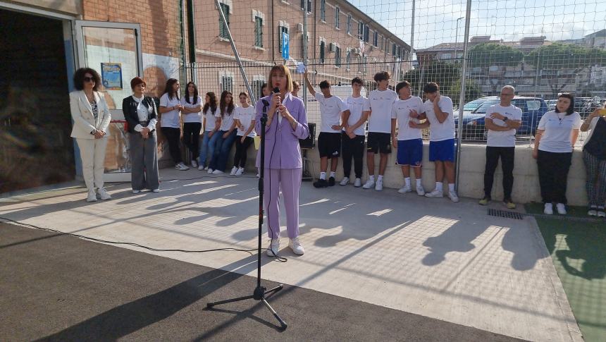 Il taglio del nastro all'istituto Alfano da Termoli