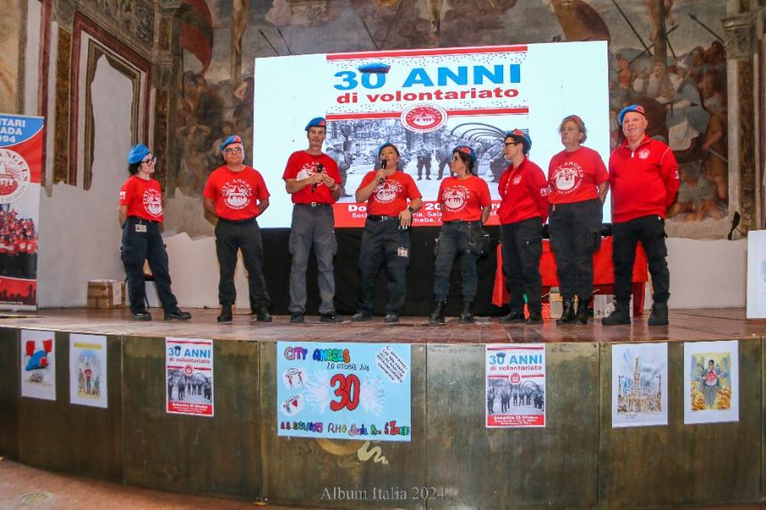 Impegno quotidiano per aiutare chi ha bisogno, i City Angels di Campomarino premiati a Milano 