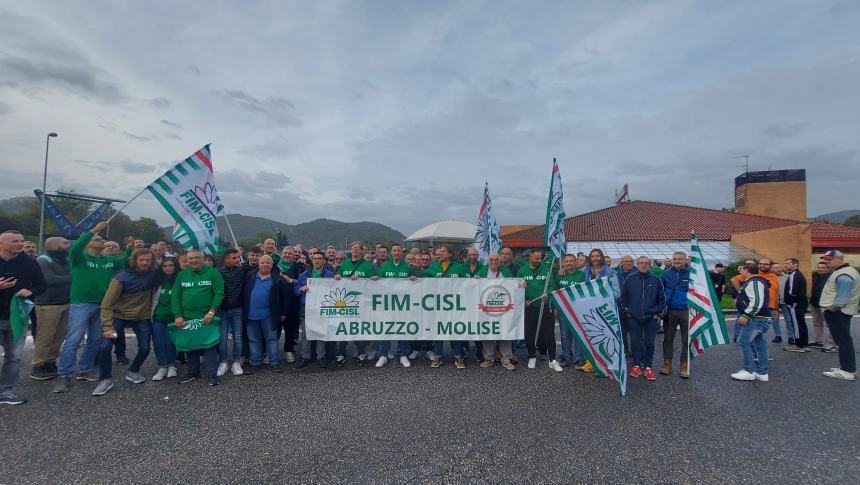 "Sit-in settore Automotive, 600 lavoratori Fim-Cisl a Roma dall'Abruzzo e Molise"