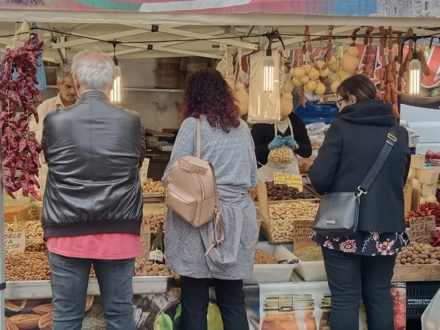 Trofeo Bancarella, in tanti dalle prime ore di questa mattina