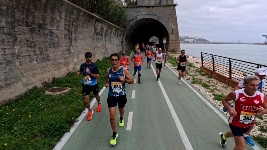 Un mare di partecipanti alla 2ª edizione della “Costa dei Trabocchi-BCC Half Marathon”