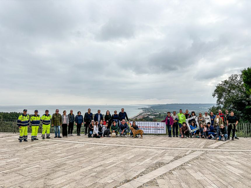 Giornata nazionale "Camminata tra gli Olivi": a Fossacesia assaggio dell'olio nuovo