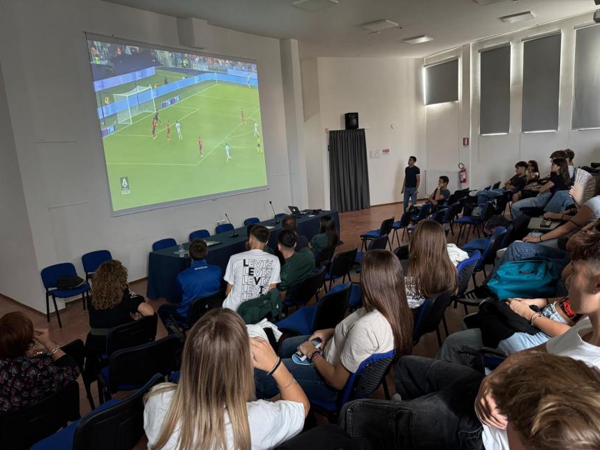 DiventArbitro: l’Istituto Alfano-Perrotta incontra Luca Massimi e Giacomo Monaco