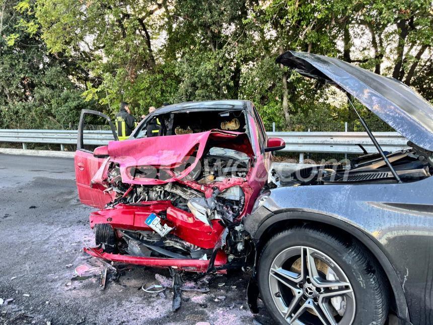 Violento scontro tra auto a San Vito: 2 feriti, grave un 75enne