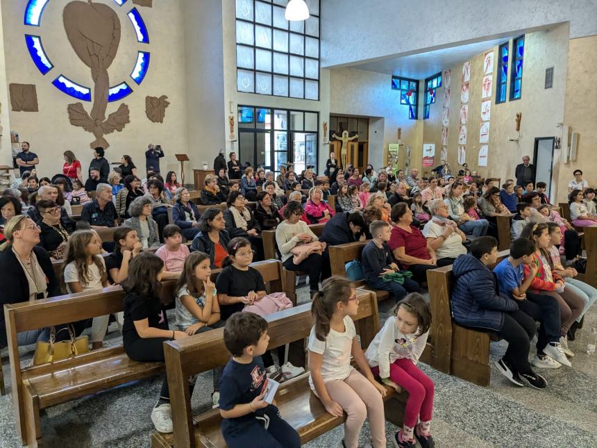 La straordinaria accoglienza della statua pellegrina di Gesù Bambino di Praga