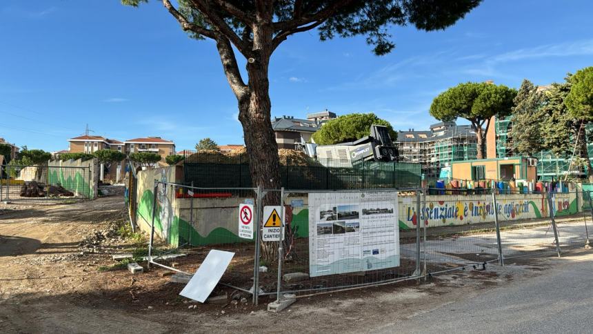 Il cantiere della scuola "Madonna delle Grazie"