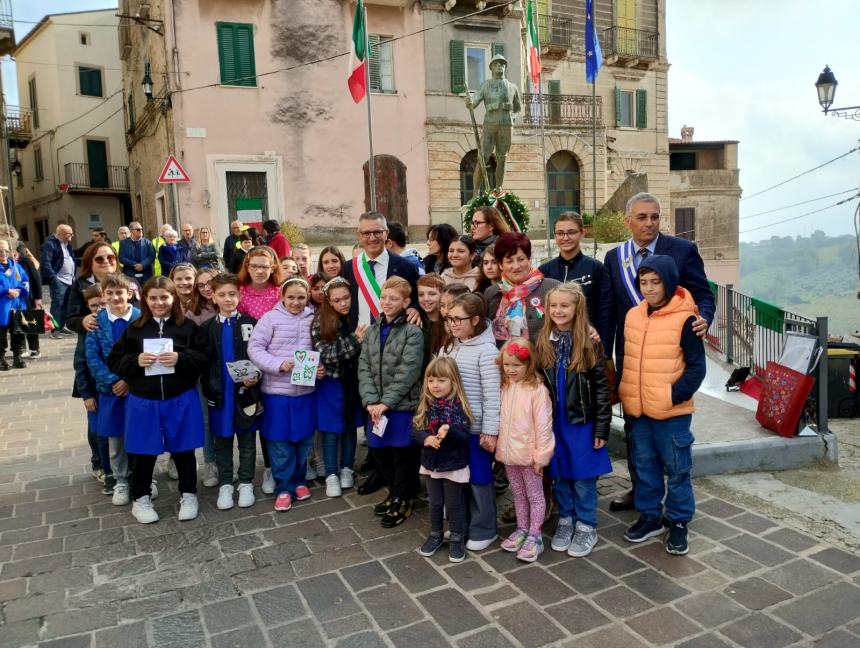 Sentita cerimonia a Pollutri per il Giorno dell'Unità Nazionale e Giornata delle Forze Armate