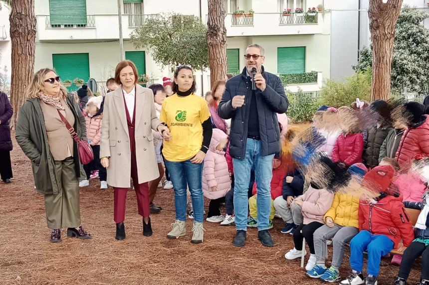 Festa dell'albero: "La scuola è il miglior terreno fertile per seminare valori virtuosi"