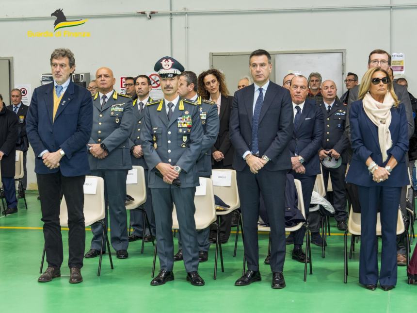 Inaugurata la nuova caserma della sezione area della Gdf a Pescara