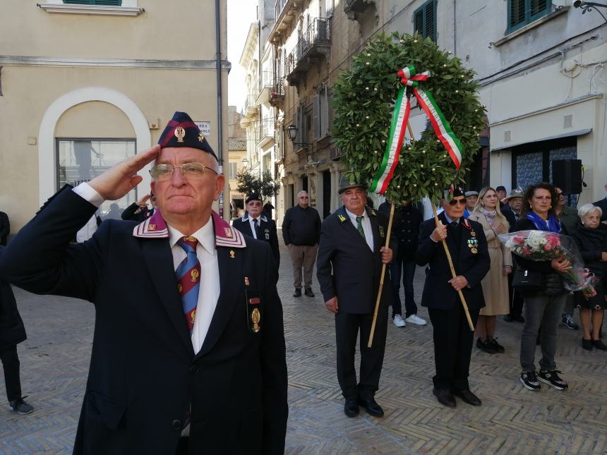 Vasto commemora il 4 Novembre: “Forze Armate messaggeri dei valori della Costituzione”