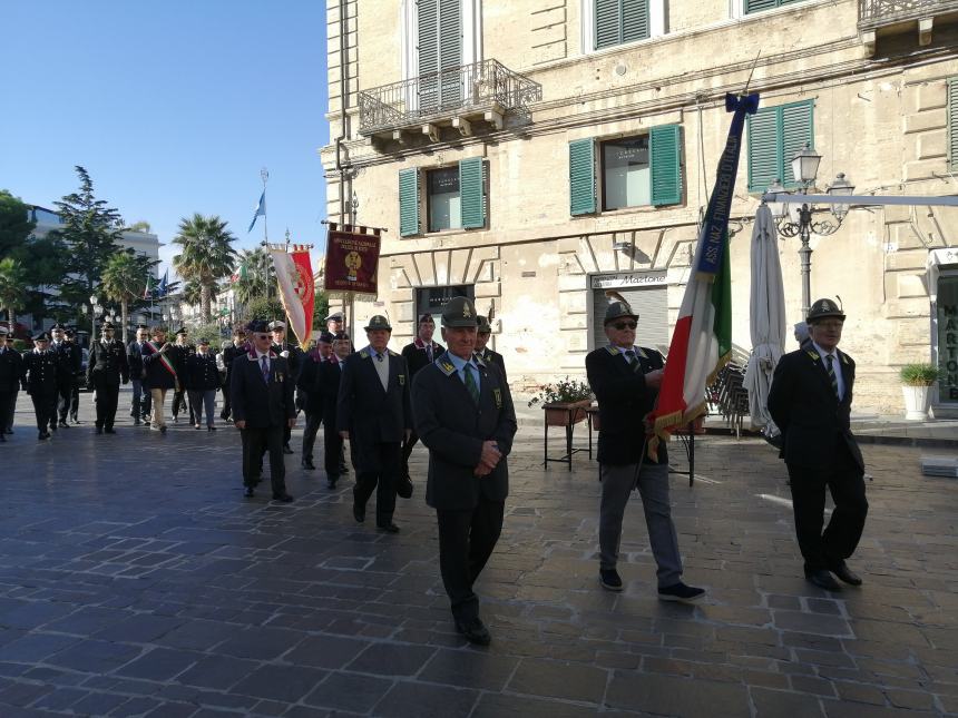 Vasto commemora il 4 Novembre: “Forze Armate messaggeri dei valori della Costituzione”