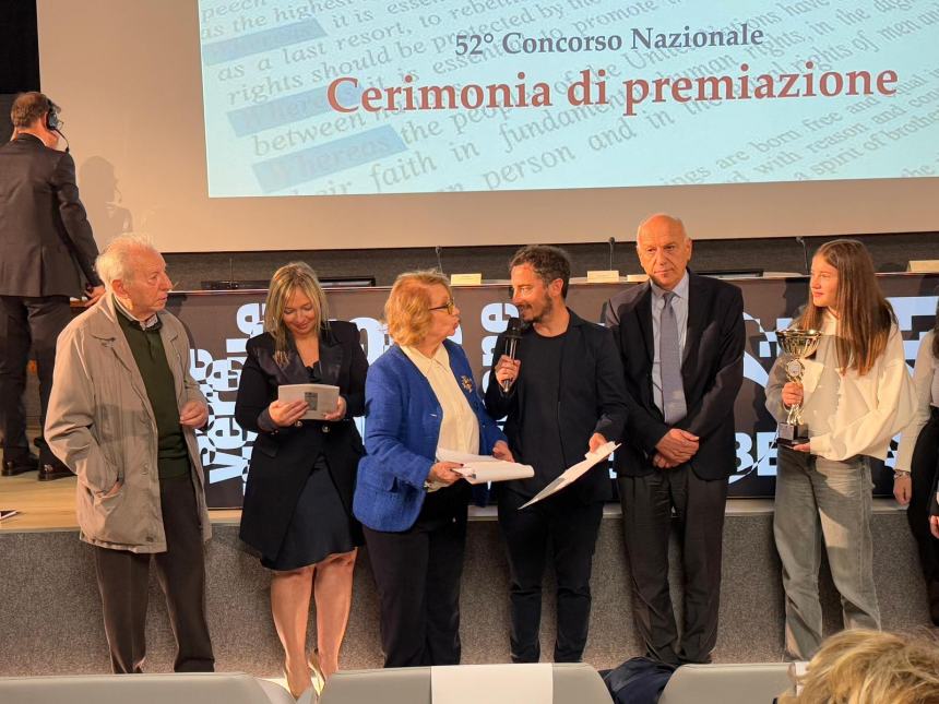 "Tg della Pace", premiati gli studenti di Santa Croce di Magliano