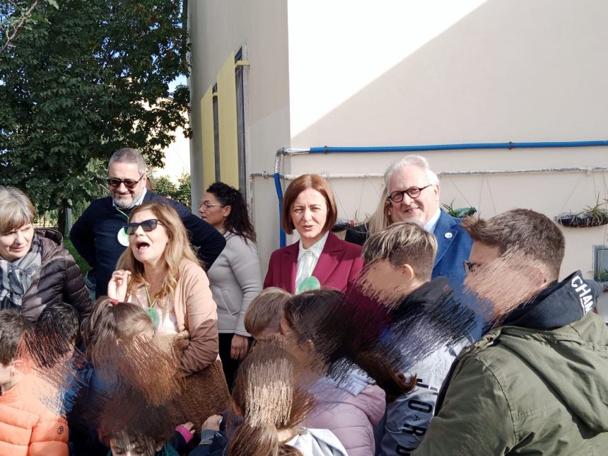 Festa dell'albero: "La scuola è il miglior terreno fertile per seminare valori virtuosi"