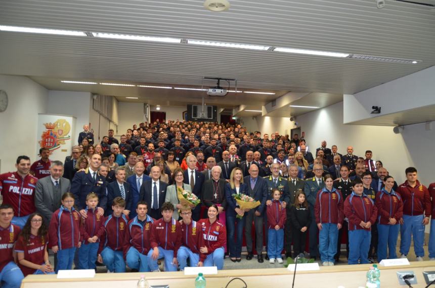 Malagò inaugura la sezione di Pesistica alla scuola allievi agenti di Polizia