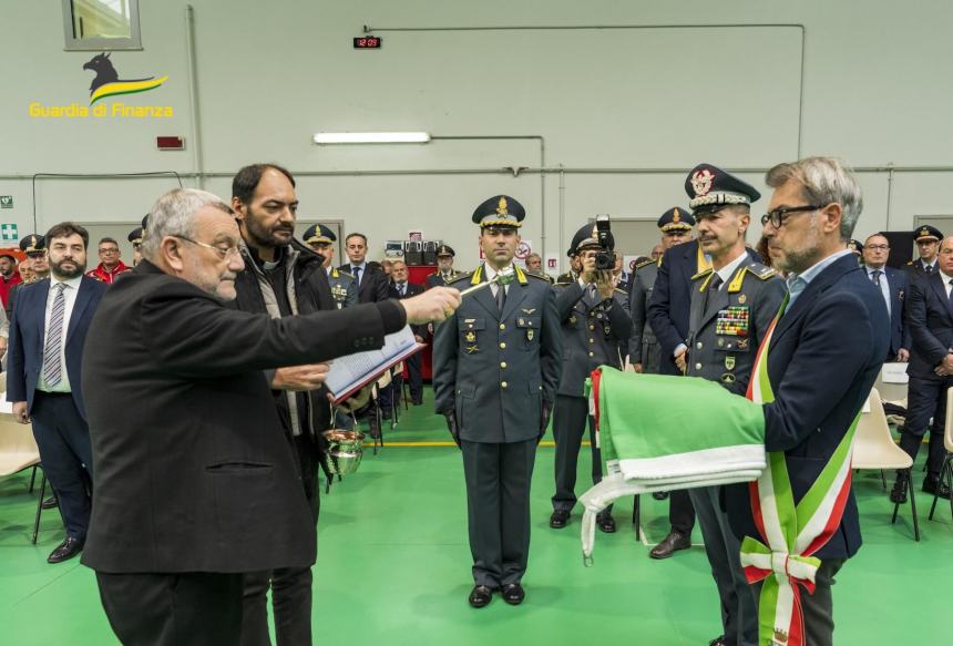 Inaugurata la nuova caserma della sezione area della Gdf a Pescara