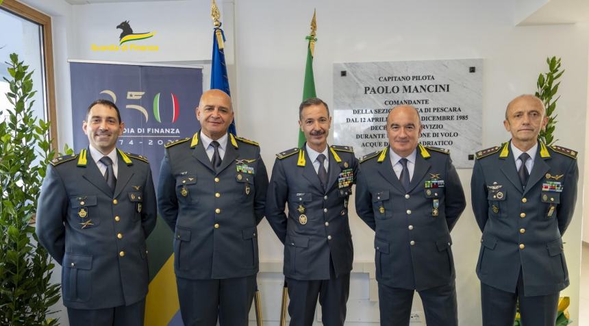 Inaugurata la nuova caserma della sezione area della Gdf a Pescara