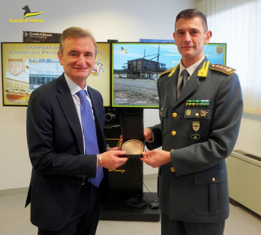 Il Prefetto di Chieti in visita al Comando provinciale della Guardia di finanza