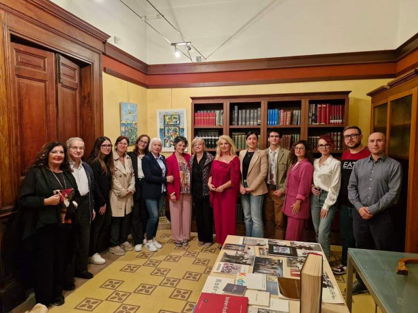 "La sorgente del Mare": Maria Carmela Mugnano a Palazzo Norante