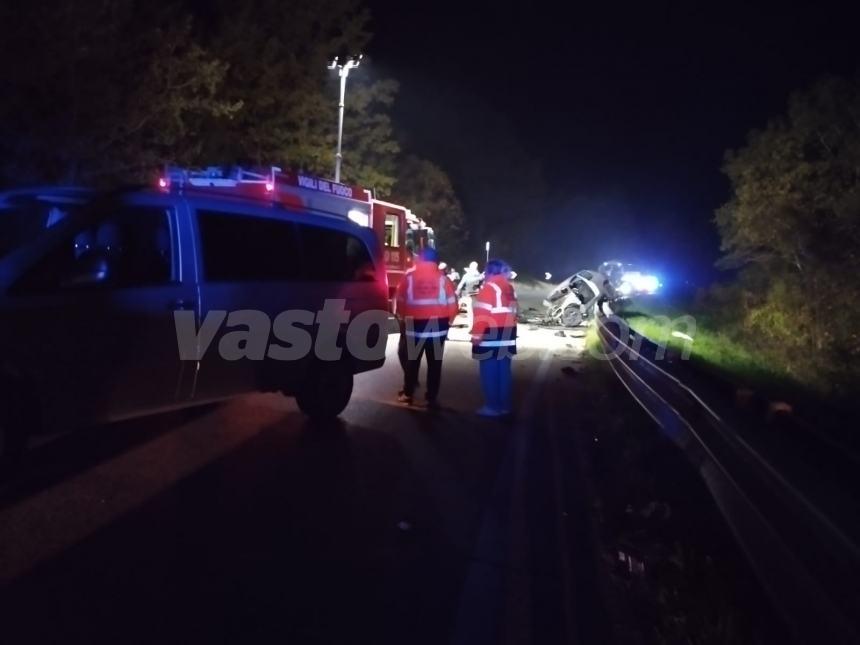 Scontro frontale in Molise, muore una 17enne residente a San Salvo