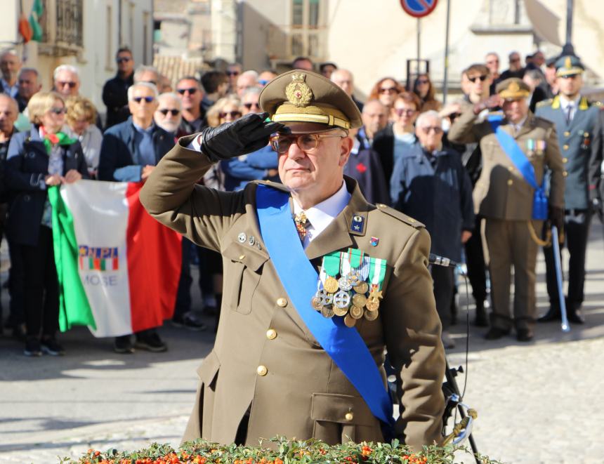 Tributo alle Forze Armate e all'eroe molisano Michele Montagano